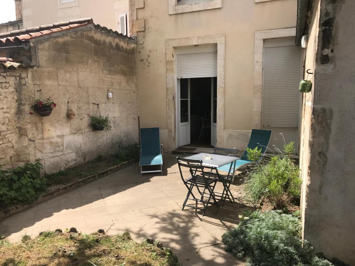 -Le Petit Rochelais- Centre Ville, Stationnement, Netflix - Ideal Couples, Familles, Business Niort Eksteriør billede